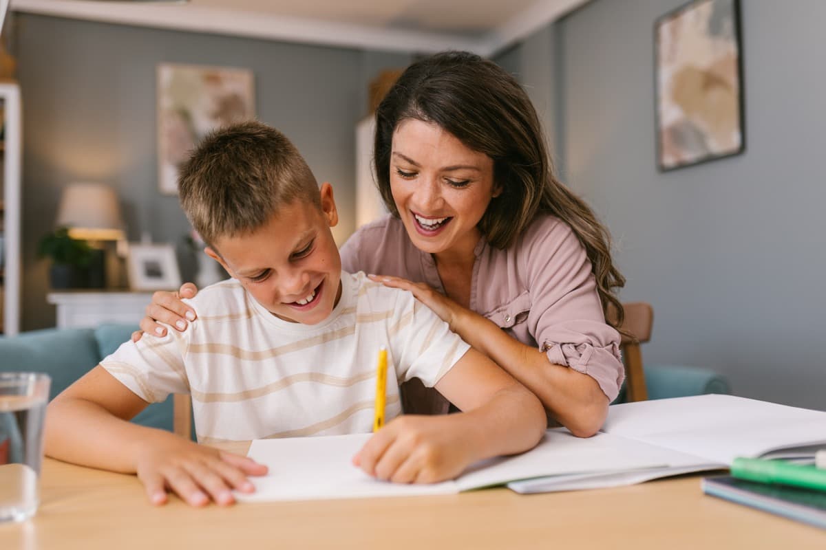Family learning together with Insta~Lesson